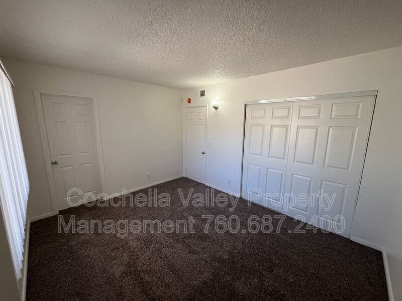 Cathedral City House: 36982 Bankside Dr.