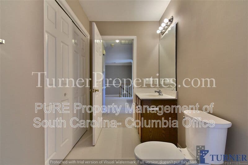West Columbia House: 103 New Brookland Place