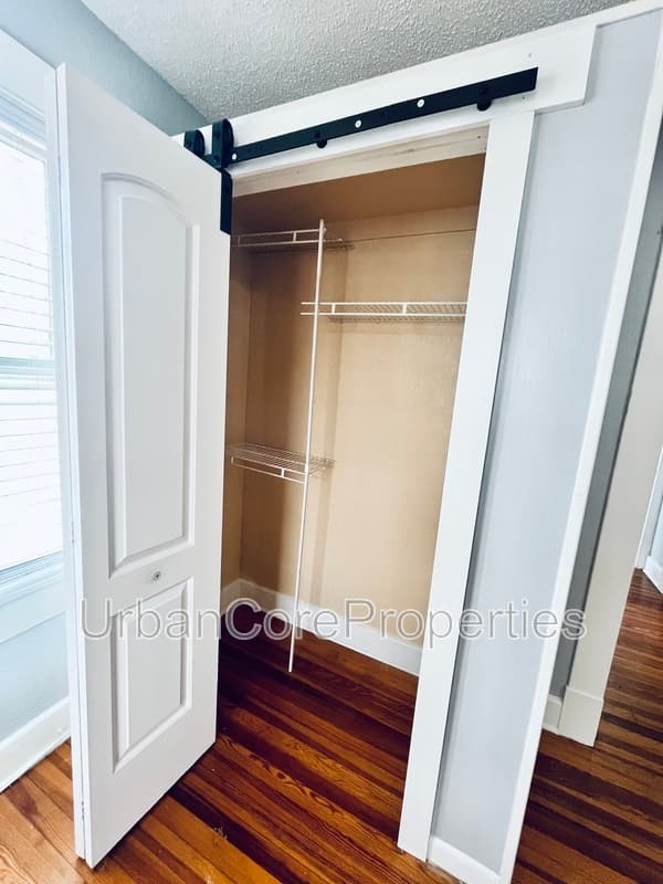 St. Petersburg Condo: 249 4th Ave N