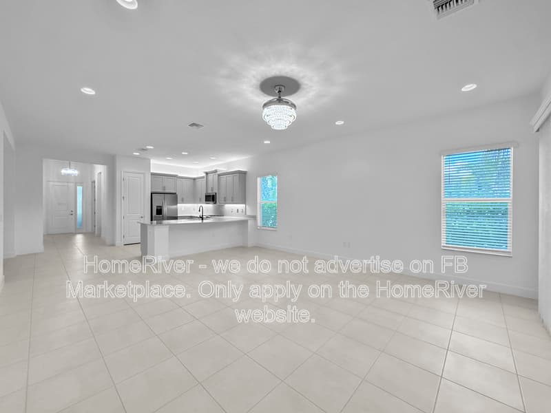 Bonita Springs House: 16061 Starglazer Pl