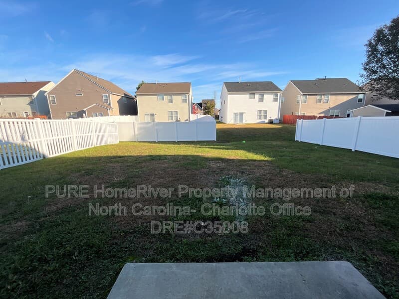 Charlotte House: 4803 Sunburst Ln