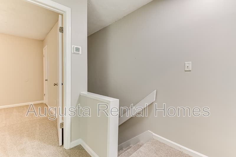 North Augusta Townhome: 140 Chalet North Court