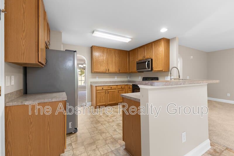 Holly Springs House: 517 Texanna Way