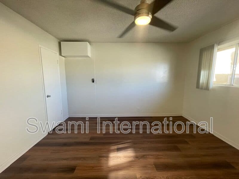 Inglewood Condo: 100 E. Hillcrest Blvd.