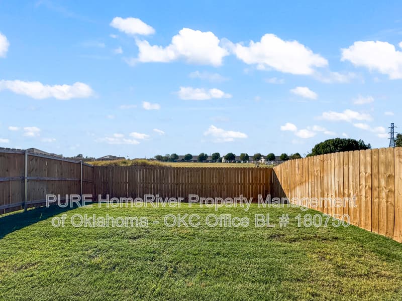 Oklahoma City Condo: 11423 University Dr
