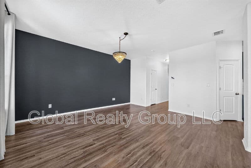 New Braunfels House: 174 Buttercup Bnd