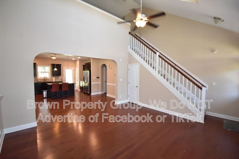 Fayetteville House: 4221 Raccoon Path