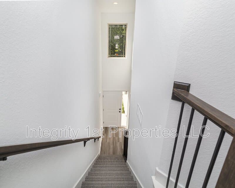 Kansas City Townhome: 8819 N Helena Ave