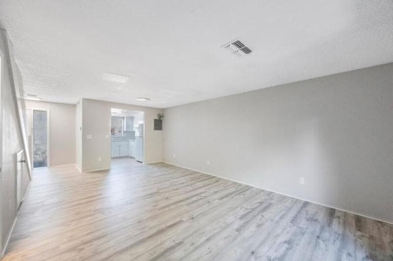 Largo Townhome: 2820 South Pines Drive - 131