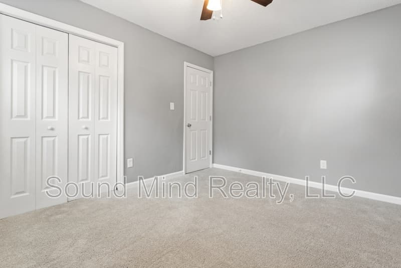 Raleigh House: 1232 Beverly Dr