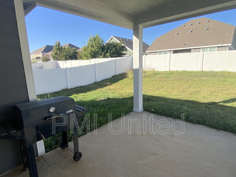 Aubrey House: 9145 Blackstone Dr