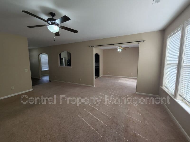 Taylors House: 1 Redwolf Lane