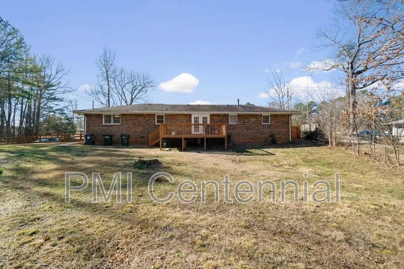 Austell House: 6991 Factory Shoals Road Southwest