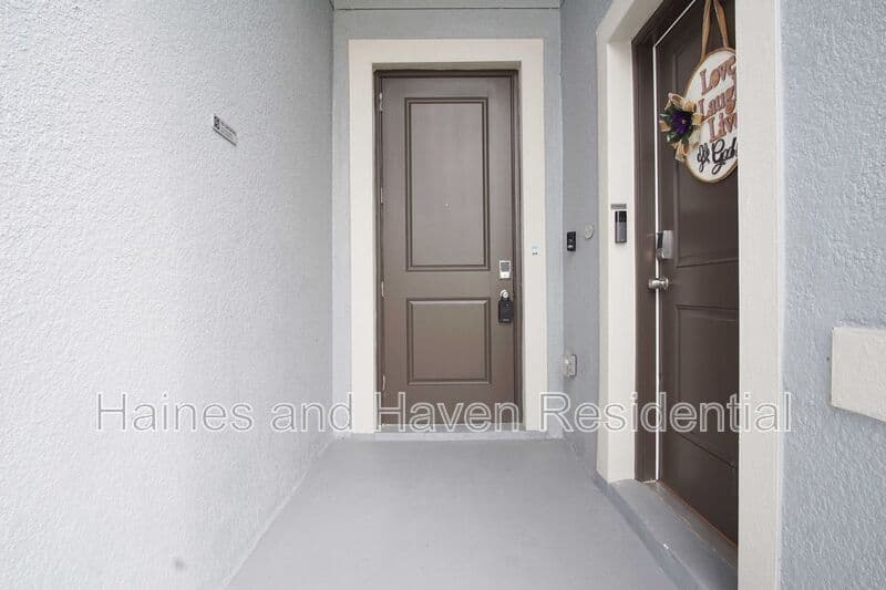 Haines City House: 3004 Chicago Ave