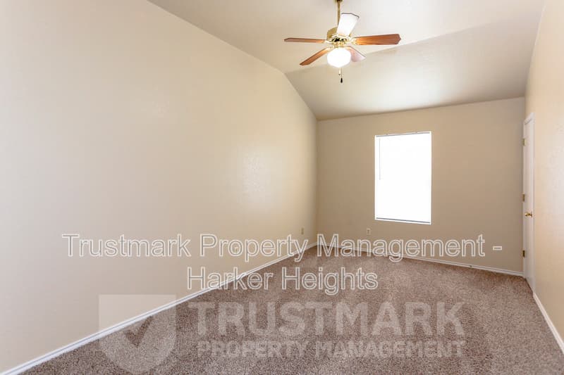 Killeen Townhome: 4005 B Madison