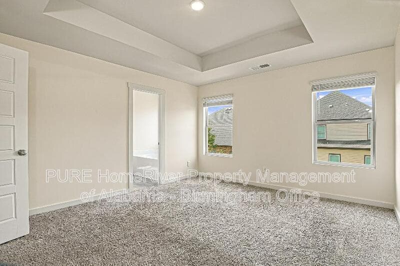 Mc Calla House: 5715 Cheshire Cove Cir