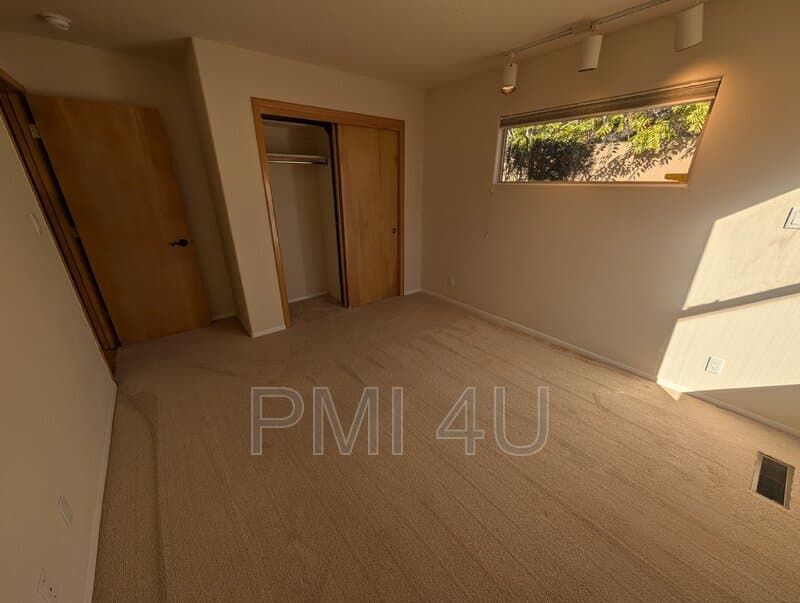Albuquerque House: 12612 Carmel Ct NE