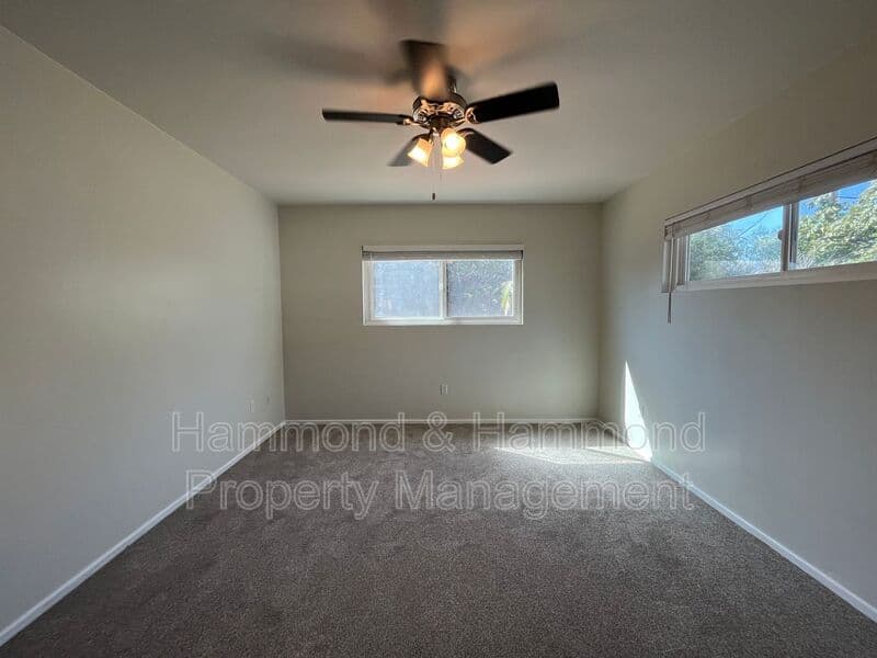 Granada Hills House: 16751 San Fernando Mission Blvd.