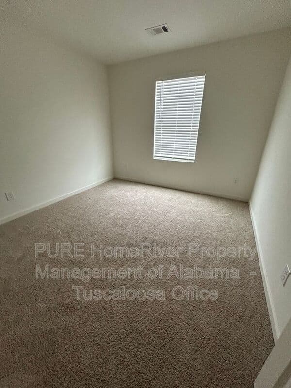 Northport House: 3509 Magnolia Hills Drive