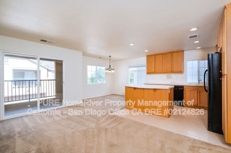 Chula Vista House: 1435 Claude Lane