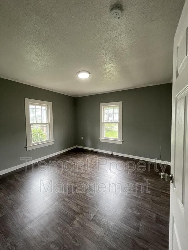 Chattanooga House: 2702 Woodside Street