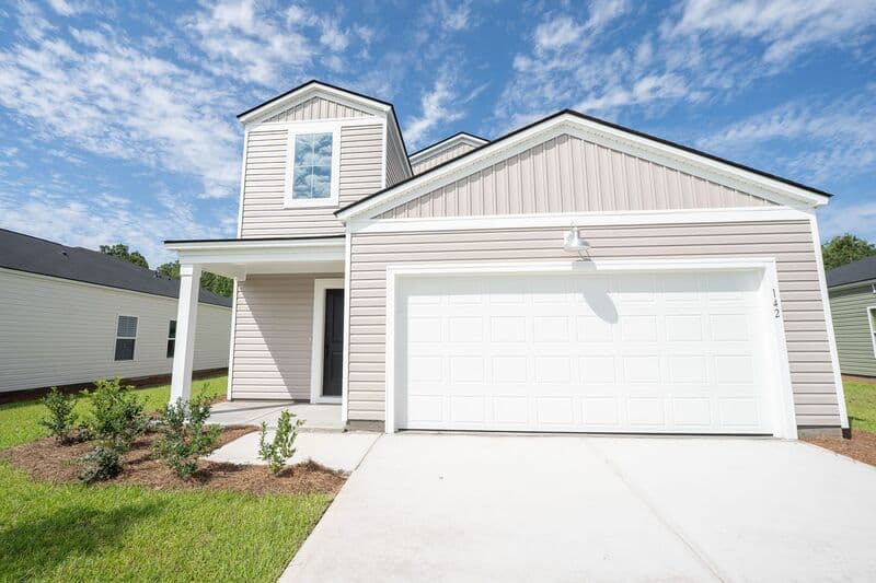 Bloomingdale House: 142 Geranium Way