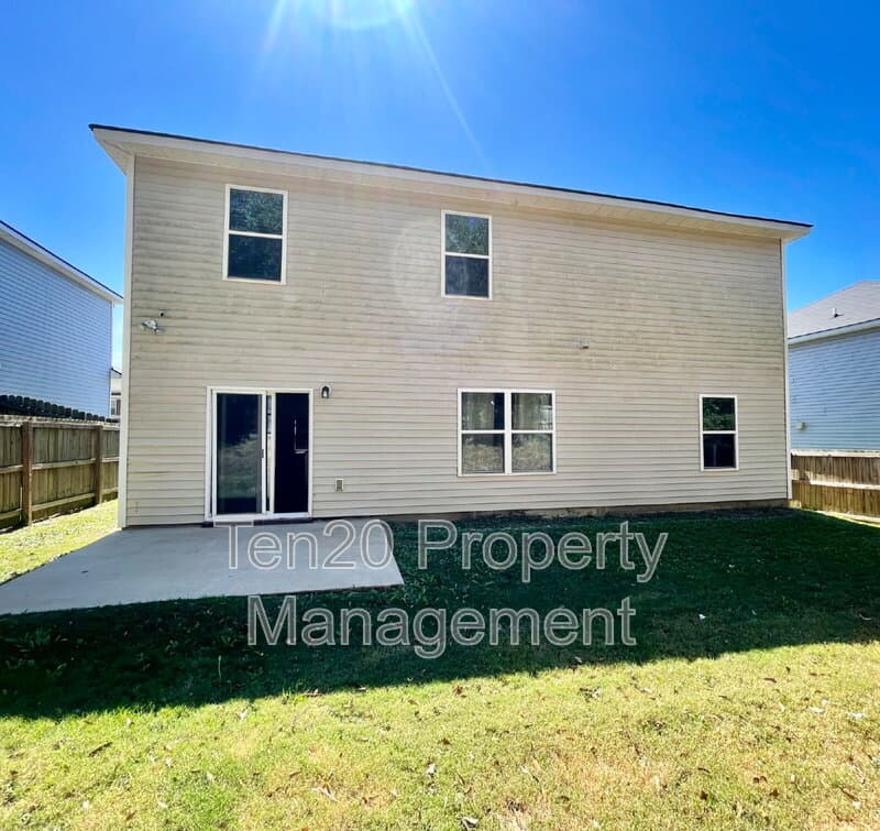 Phenix City House: 36 Willow Trace Dr