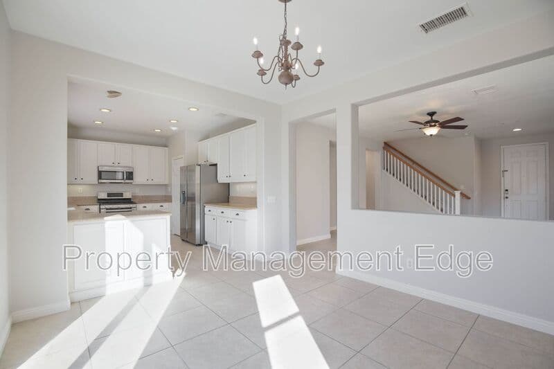 Lake Elsinore House: 33555 Cedar Creek Ln