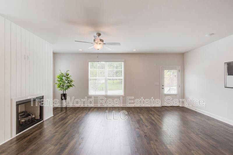 Sugar Hill Townhome: 1290 Ainsworth Alley - 1