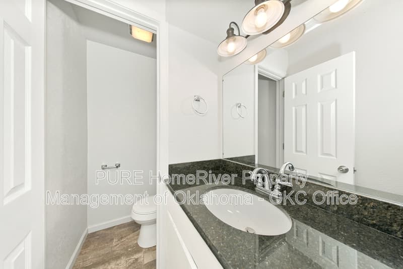 Oklahoma City House: 2721 SE 49th St.