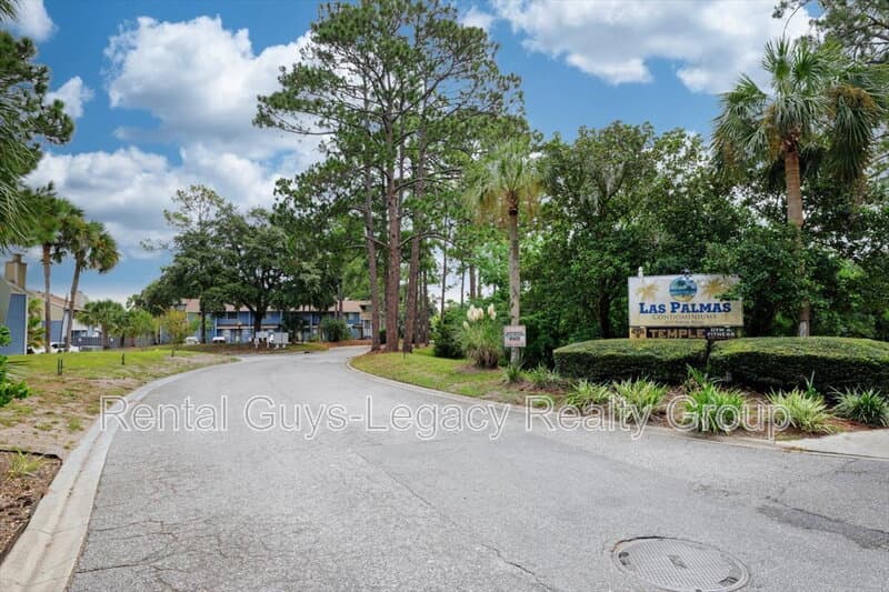 Jacksonville Townhome: 3517 Peeler Road