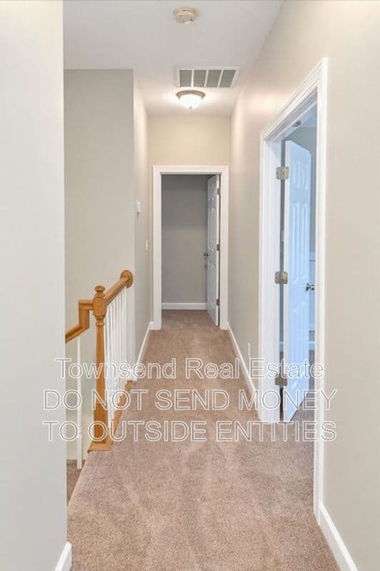 Fayetteville House: 934 Westland Ridge Rd.