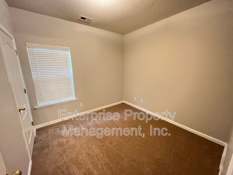 Cordova House: 10178 Sterling Ridge Dr