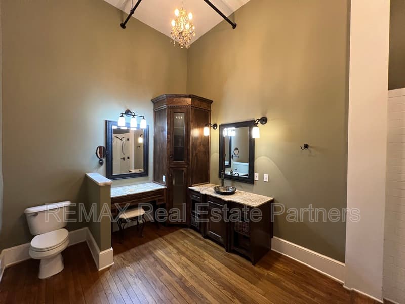Hattiesburg Condo: 601 Court St Ste 201