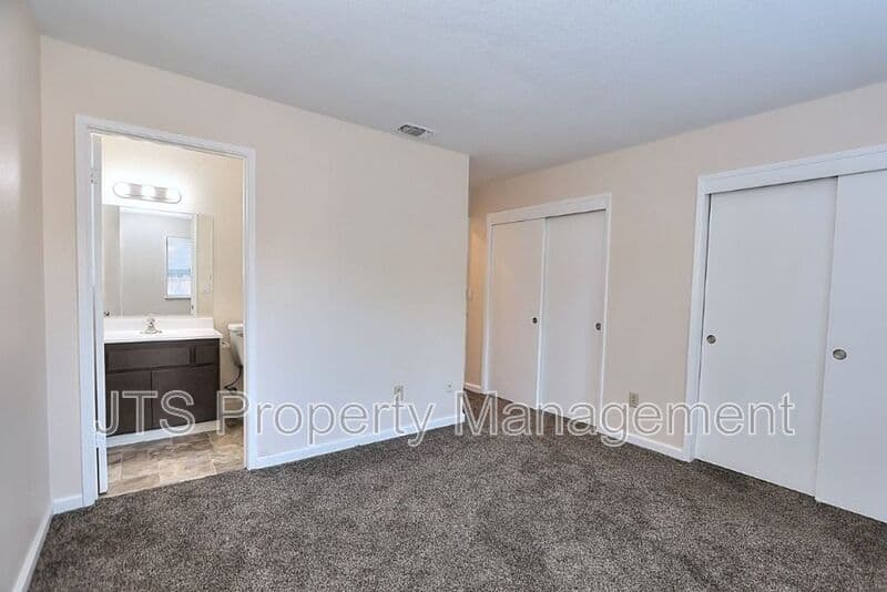 Citrus Heights Condo: 5512 Mike Arthur Ct