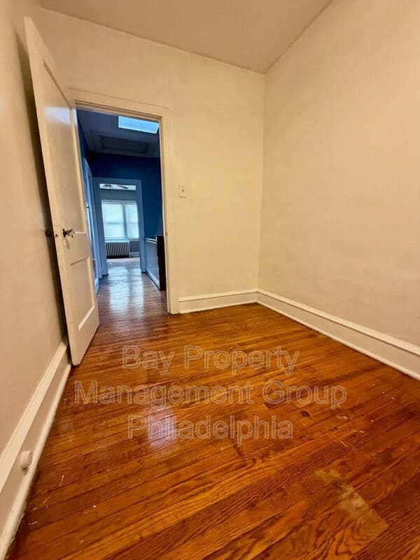 Philadelphia House: 7207 Sommers Rd