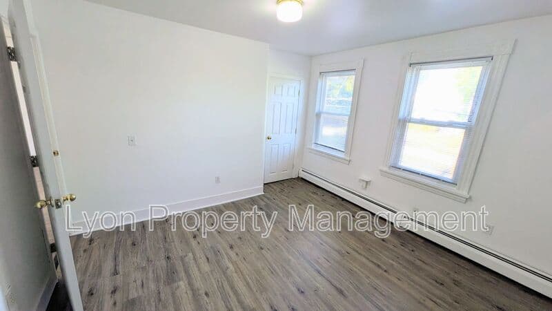 West Warwick Condo: 1419 Main St