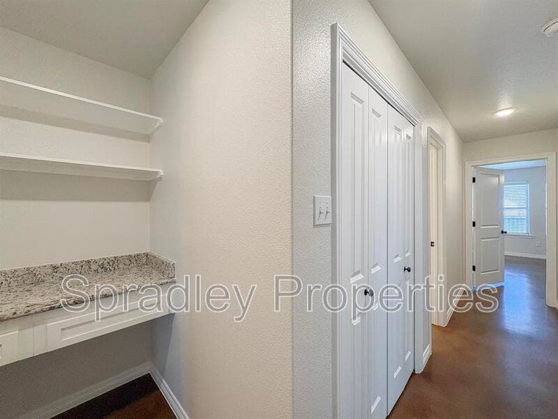 Troy Condo: 206B Sparrow Cove