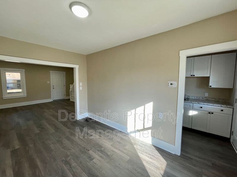 Brackenridge House: 724 East 7th Avenue