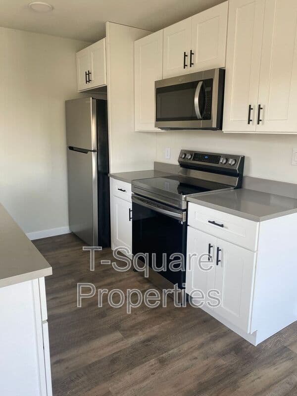 Everett Condo: 2918 Nassau St