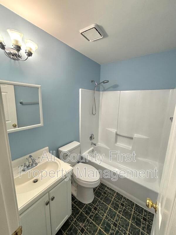 Clarkston House: 3486 Andrew Jackson Drive