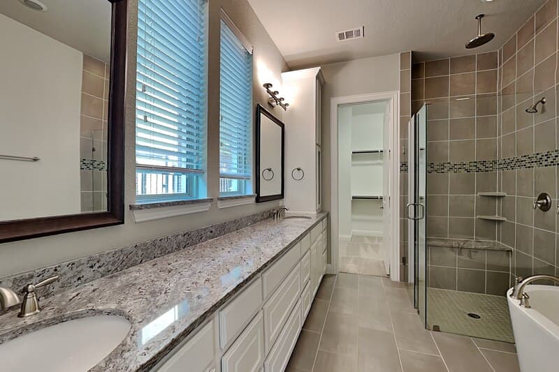 Mckinney House: 7801 Avondale Dr