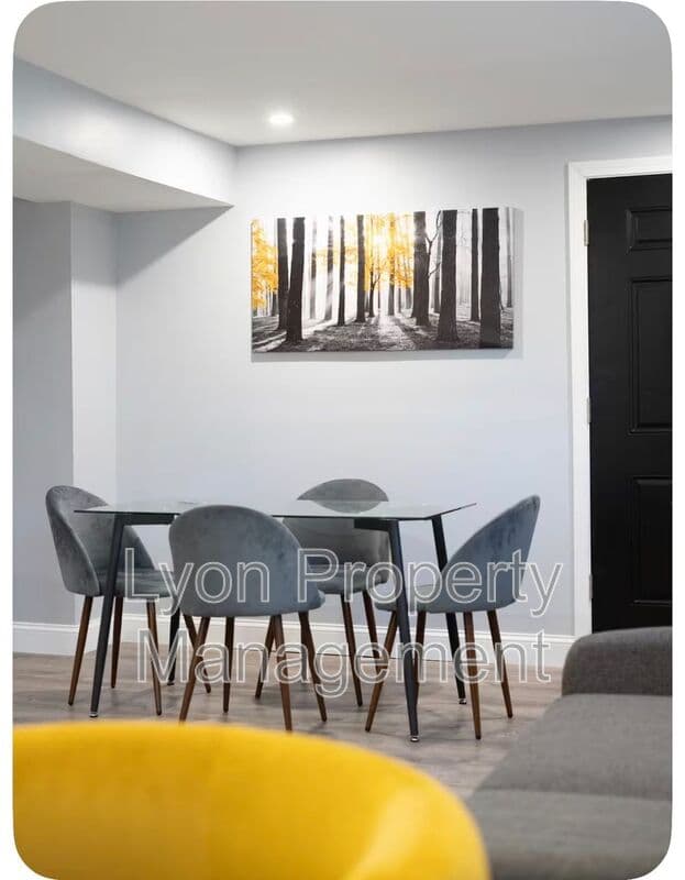 Providence Condo: 20 Westcott Ave