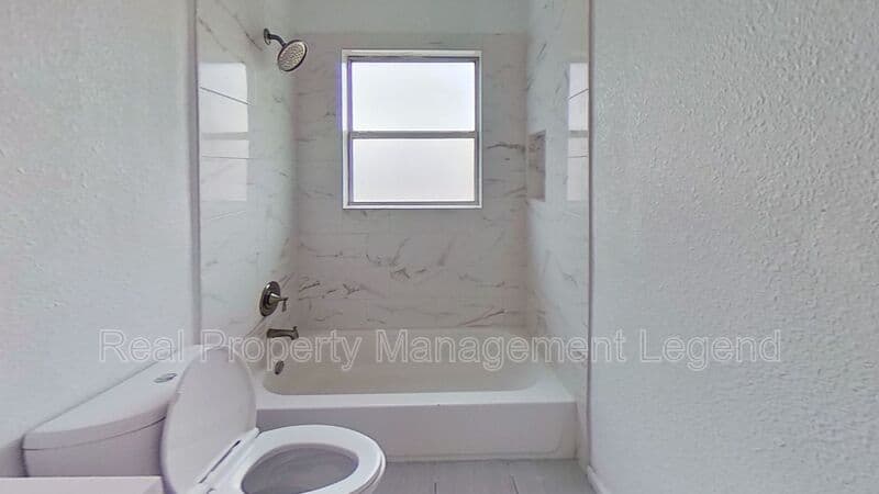 Irving House: 2320 Brockbank Dr