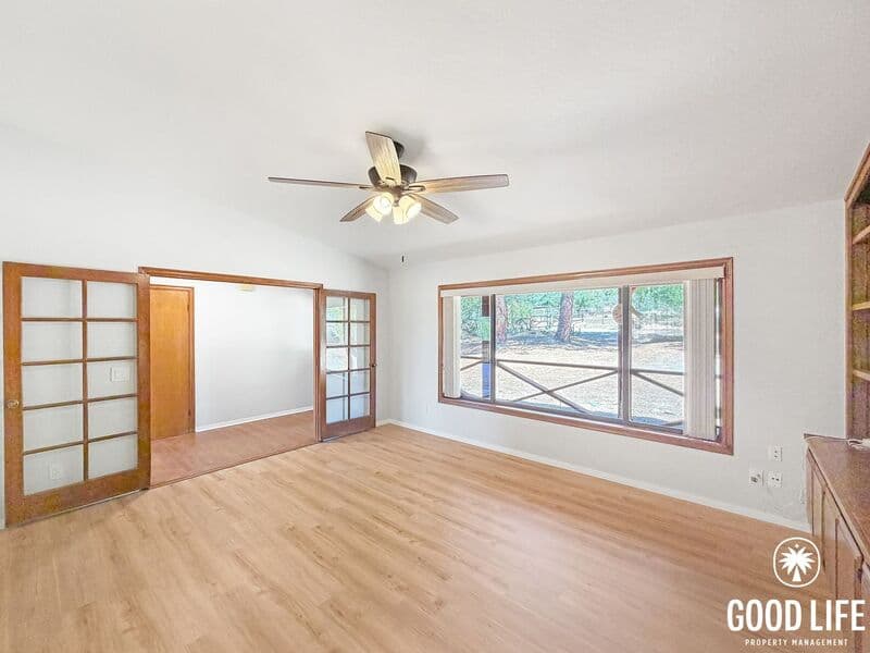 Valley Center House: 19286 Paradise Mountain Rd
