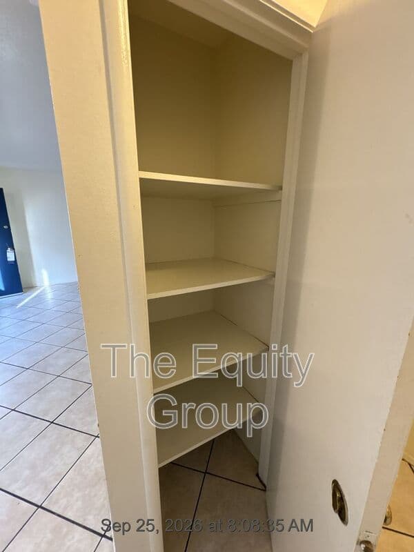 Exeter Condo: 310 North Orange Ave