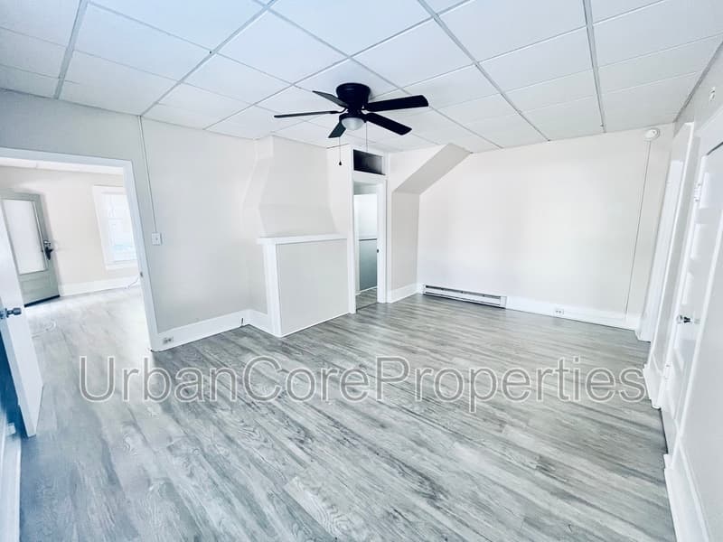 St. Petersburg Condo: 144 7th Ave N