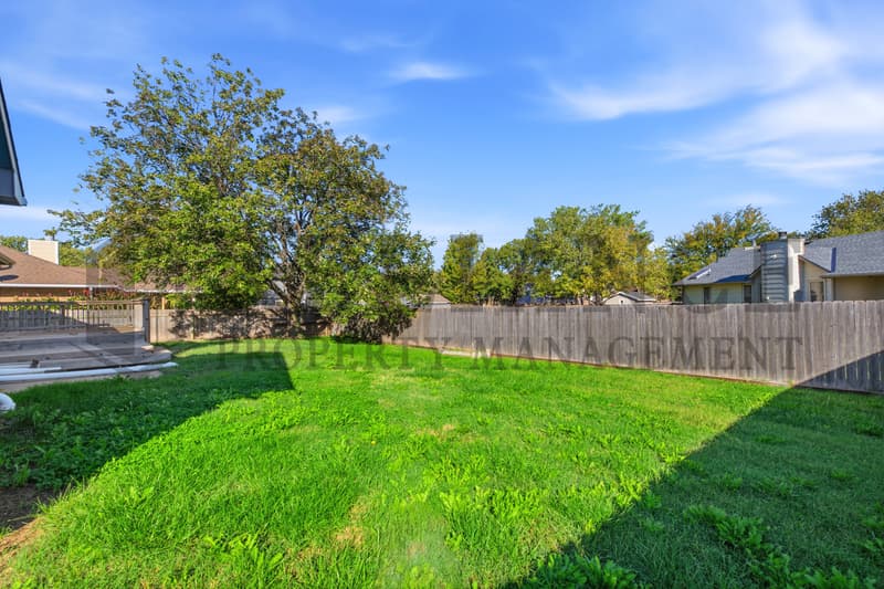 Wichita House: 9228 East Mount Vernon Street