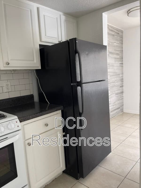 Clearwater Condo: 311 S Betty Lane