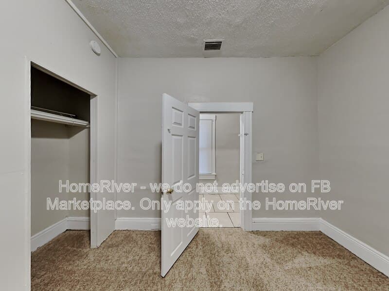 Jacksonville House: 1503 Evergreen Ave